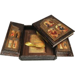 Подарочная книга «Библия» в кожаном коробе иконостас-складень
