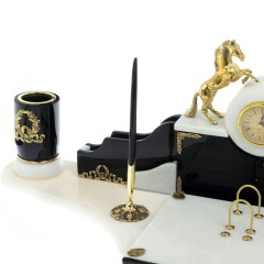 Настольный набор органайзер «Вольные лошади» в подарок руководителю