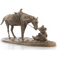 Скульптурная статуэтка «Мальчик с лошадью»