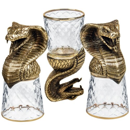 Подарочные стопки перевёртыши «Змея кобра» в дизайнерском футляре