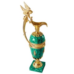 Интерьерная ваза из камня малахит «Ангел» в подарок девушке