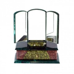 Подарочная шкатулка из змеевика «Трюмо» для украшений