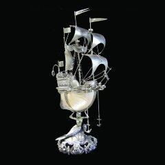 Серебряный корабль «Флибустьер» из морской раковины НАУТИЛУС