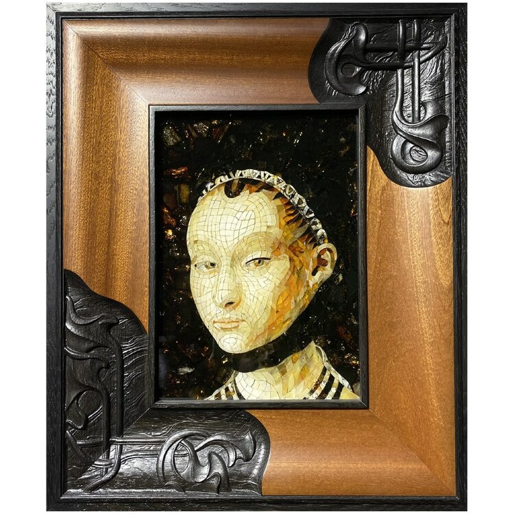 Интерьерная картина «Портрет девушки» из янтаря и ценных пород дерева
