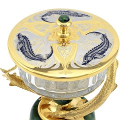 Икорница с крышкой «Стерлядки» на подставке из камня нефрит для праздничной сервировки