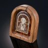 Православная икона «Святая Матрона» из дуба и янтаря