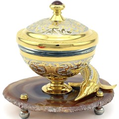 Икорница «Каспийская стерлядка» на подставке из камня агат с фигуркой царской рыбы