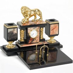 Кабинетный набор «Лев» с часами из натурального камня яшма