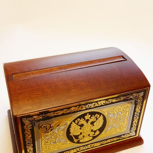 Настольная сигаретница «Герб Российской федерации» в подарок руководителю