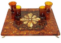 Чайный столик из янтаря