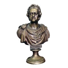 Скульптурный бюст императора «Пётр Первый» в подарок коллекционеру