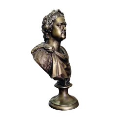 Скульптурный бюст императора «Пётр Первый» в подарок коллекционеру