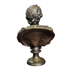 Скульптурный бюст императора «Пётр Первый» в подарок коллекционеру