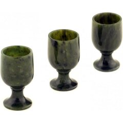 Нефритовые стопки на ножке