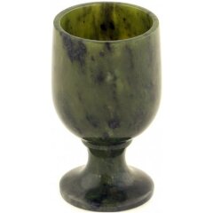 Нефритовые стопки на ножке