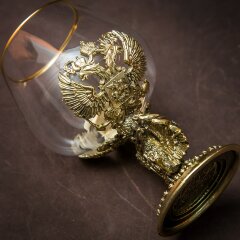 Подарочный бокал для коньяка «Герб России» с объёмной фигуркой