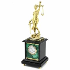 Часы настольные с фигуркой «Фемида» на камне малахит в подарок судье