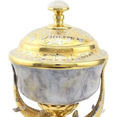 Икорница из горного хрусталя «Осетры» с фигурками царской рыбы в подарок на день рождения