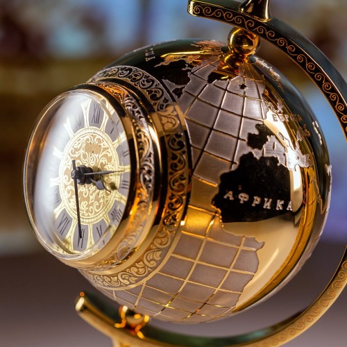 Подарочный глобус с часами «TIME» в подарок руководителю