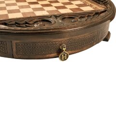 Резные шахматы «Круг Света» в ларце