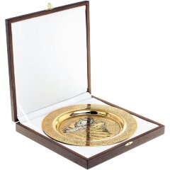 Декоративная тарелка «Лось» с позолотой в деревянном футляре
