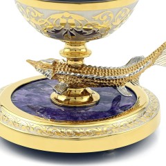 Позолоченная икорница «Осётр» на подставке из камня чароит с фигуркой царской рыбы