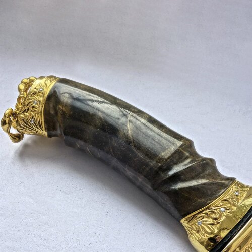 Сувенирный нож «Скорпион» в позолоченных ножнах