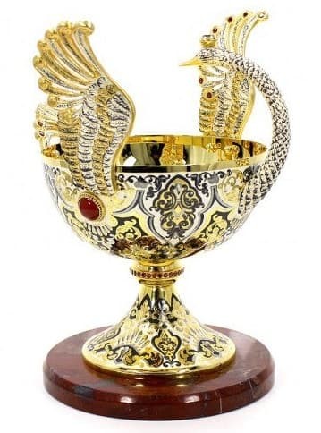 Конфетница украшенная «Лебедь»