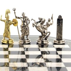 Шахматный стол «Метатели дисков»