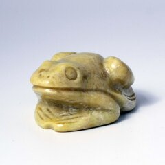 Сувенирная фигурка «Лягушка» (офикальцит)