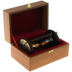 Песочные часы «Златоуст» (на 2 минуты) украшенные гравюрой