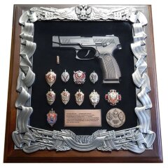 Настенное панно «Пистолет Ярыгина» (знаки ФСБ)