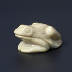 Сувенирная фигурка «Лягушка» из натурального камня офикальцит