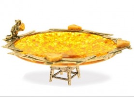 Блюдо из янтаря «Сырная тарелка»