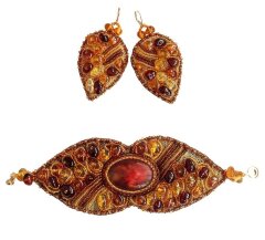 Комплект из янтаря «Дар Венеры»