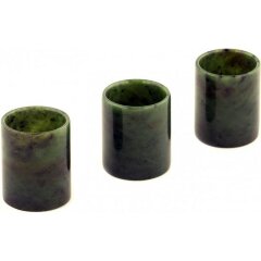 Три стопки из зелёного нефрита