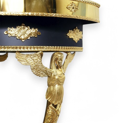 Полукруглый малахитовый стол «Антик» из натурального камня для интерьера дома