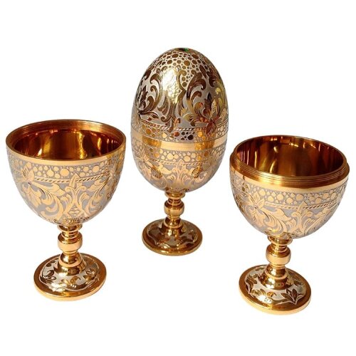 Позолоченный сувенир «Яйцо рюмки»