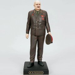 Сувенирная фигурка «Баграмян И.Х.» из искусственного камня