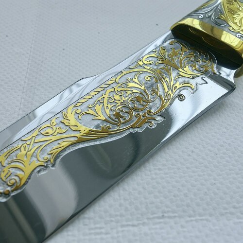Охотничий нож «Золотой сокол» с позолоченным клинком