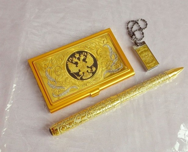 Набор «Визитница, флешка, ручка»