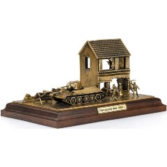 Бронзовая диорама «Городской бой 1944 год»