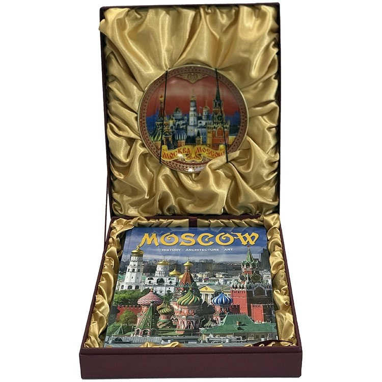 Подарочный набор "москва №2". Подарочный набор. Эксклюзивные подарки. Подарочный набор кремль. Подарок руководителю.