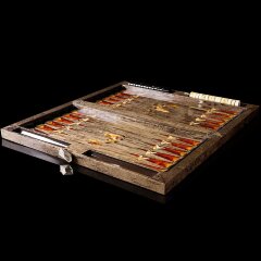 Подарочные нарды «Орёл» из карельской берёзы с янтарной инкрустацией