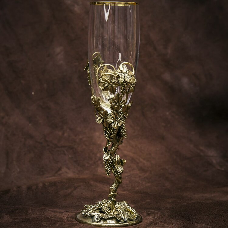 Подарочный бокал для вина «Виноградная лоза» с художественным оформлением