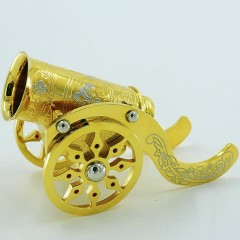 Позолоченная рюмка «Пушка» — отличный вариант на День защитника Отечества