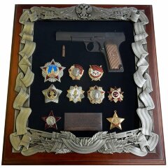 Настенное панно «Пистолет Тульский Токарева» (знаки ВОВ)