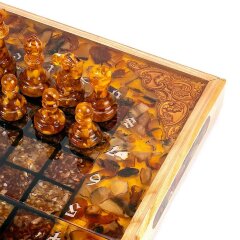 Складной шахматный ларец «Классик» с фигурами из янтаря