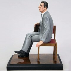 Сувенирная фигурка «Арно Бабаджанян» из искусственного камня