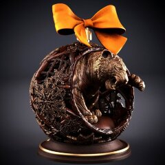 Новогодний сувенир «Тигр в шаре» из дерева